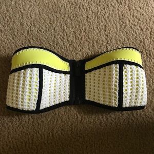 Triangl strapless top